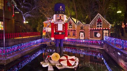 Драма-Коледно градче