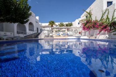 RK BEACH HOTEL